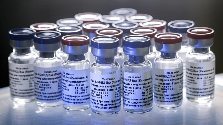 Τελευταία η Μαγνησία στους εμβολιασμούς για τον κορωνοϊό 